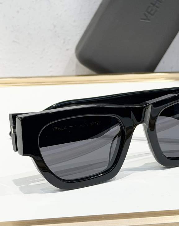 Picture of Vehla Sunglasses _SKUfw76009492fw